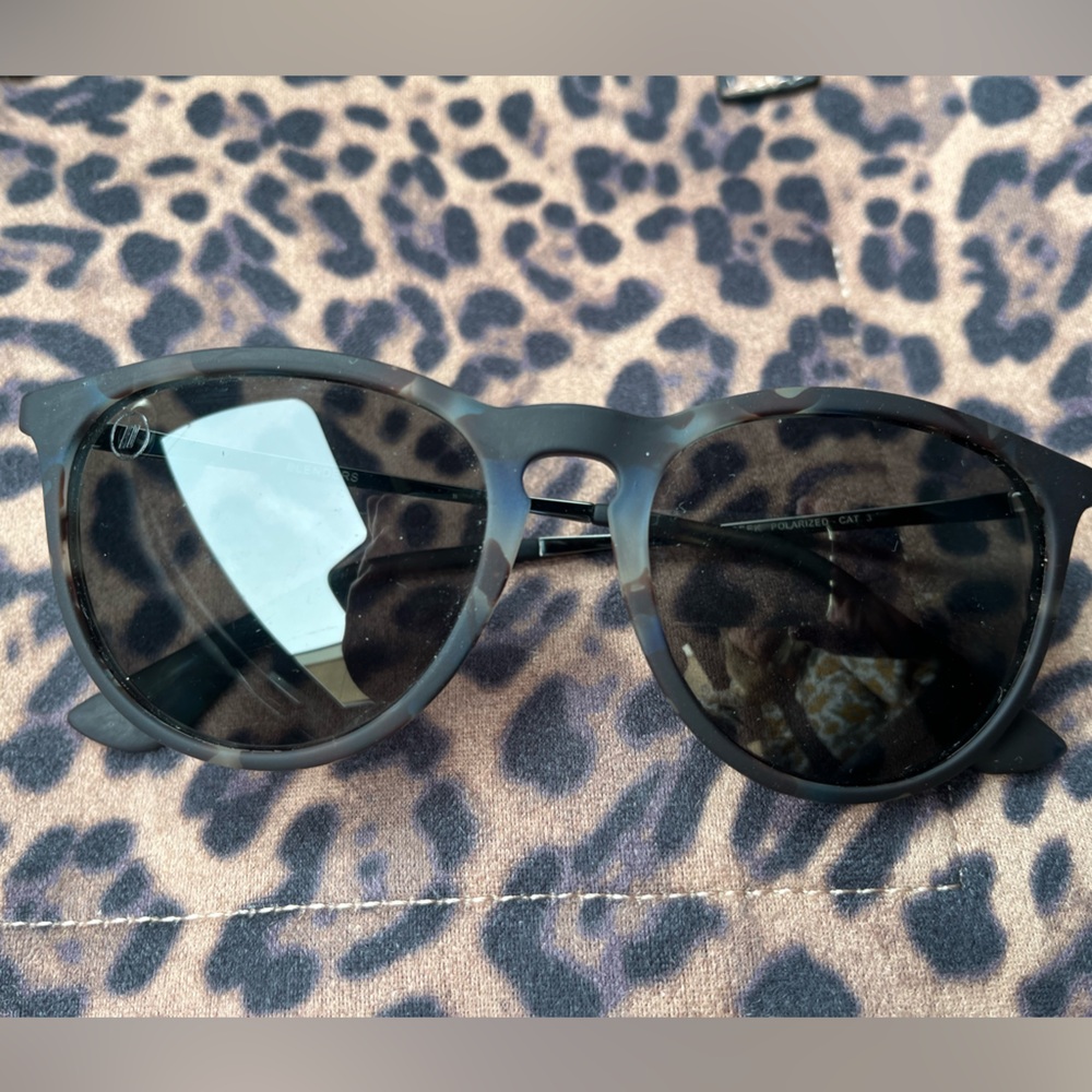 Blenders polarized blue Tortoiseshell Sunglasses
